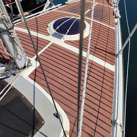 Hotel Bateau A Quai St Raphael, 4 Couchages , Voilier Etap 28I Saint-Raphaël Esterno foto