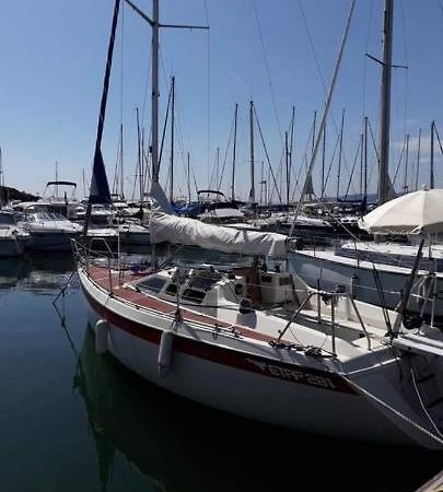 Hotel Bateau A Quai St Raphael, 4 Couchages , Voilier Etap 28I Saint-Raphaël Esterno foto